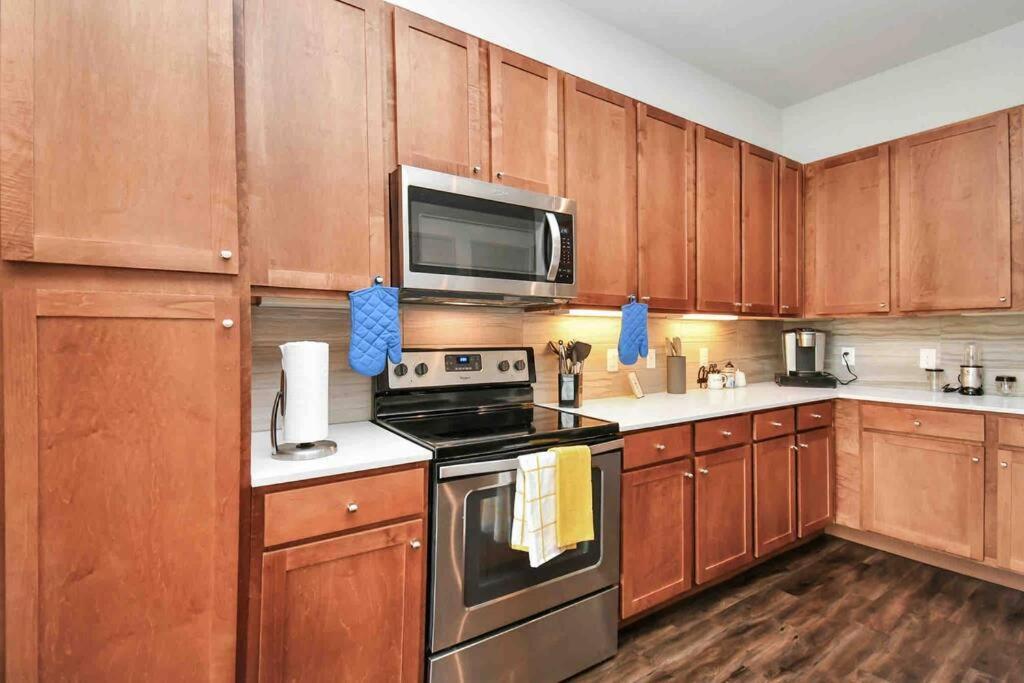 Htown Downtown Oasis Apartment Houston Exterior photo